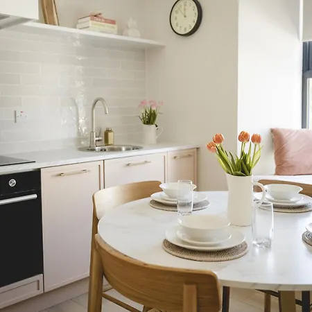 The Old Schoolhouse - Castle View Apartman