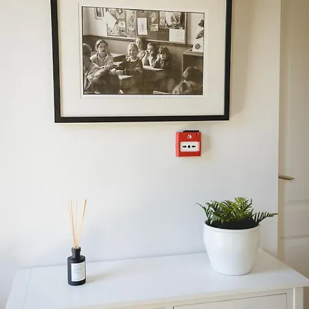 The Old Schoolhouse - Castle View * Donegal Town