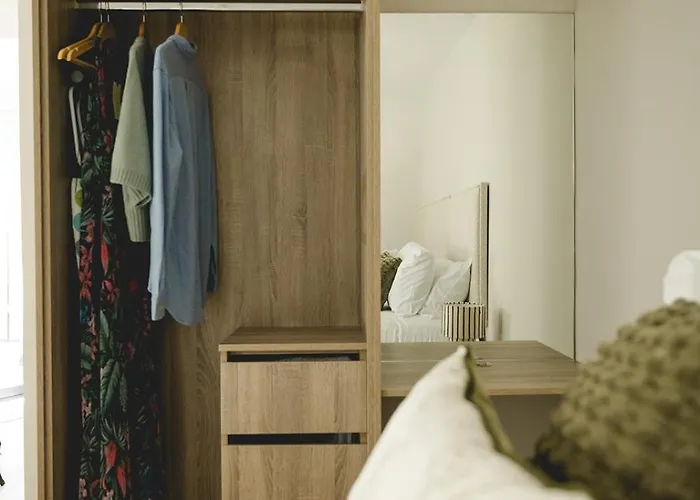 The Old Schoolhouse - Castle View * Donegal Town