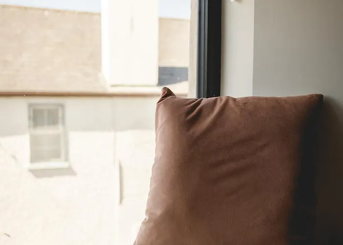 The Old Schoolhouse - Castle View * Donegal Town