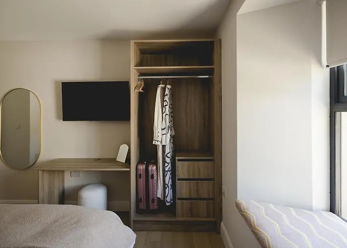 The Old Schoolhouse - Castle View